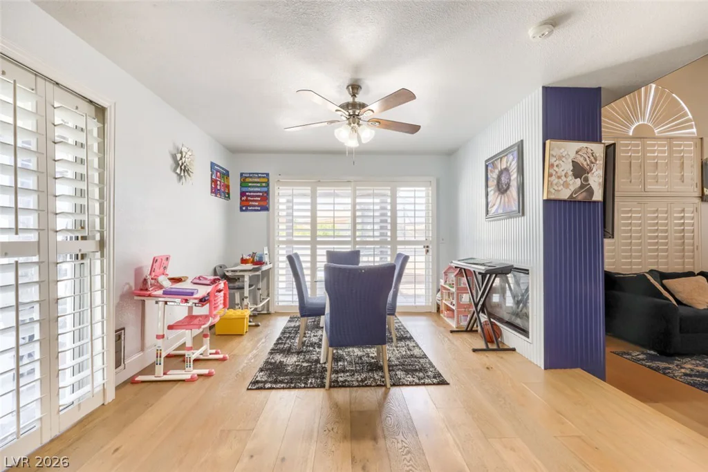 8704 Harwich, Las Vegas, NV 89129