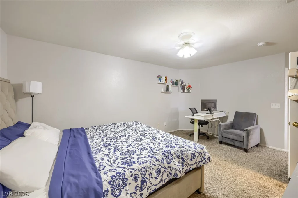 8704 Harwich, Las Vegas, NV 89129
