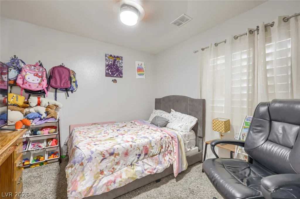 8704 Harwich, Las Vegas, NV 89129