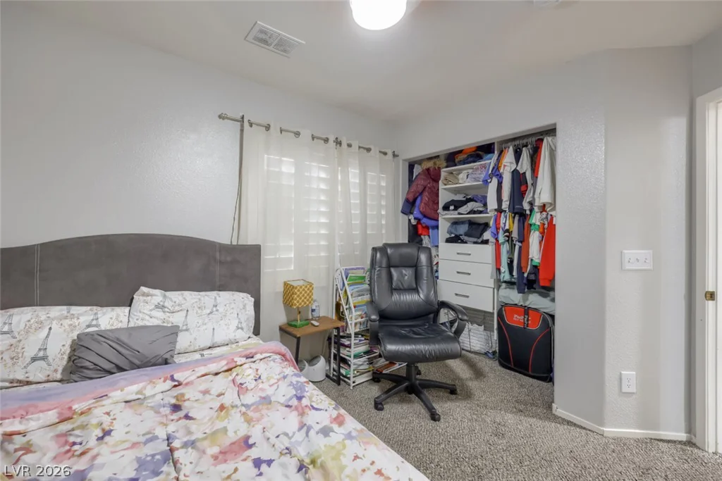 8704 Harwich, Las Vegas, NV 89129