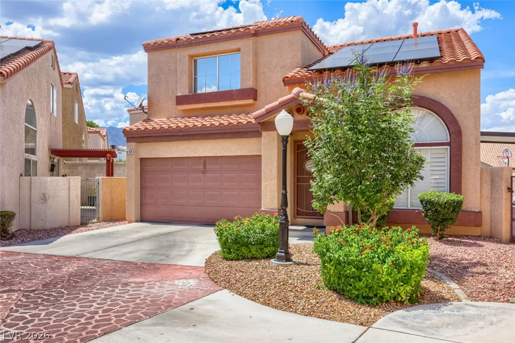 8704 Harwich, Las Vegas, NV 89129