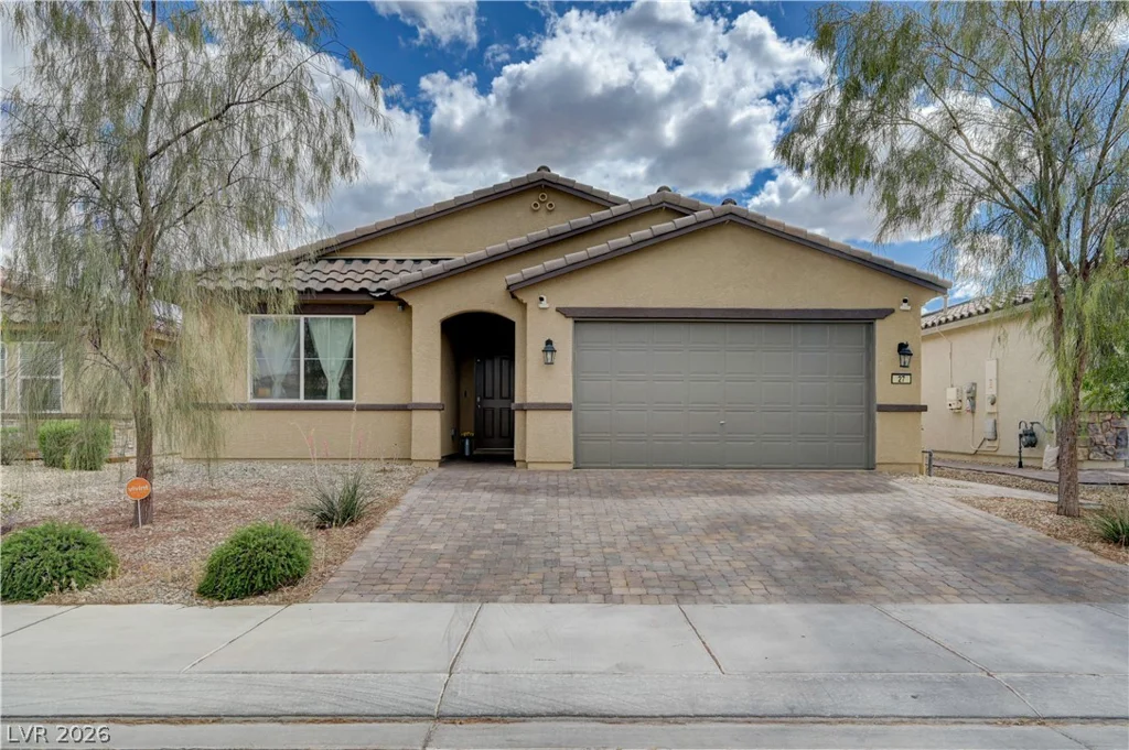 27 Red Sandstone, North Las Vegas, NV 89031