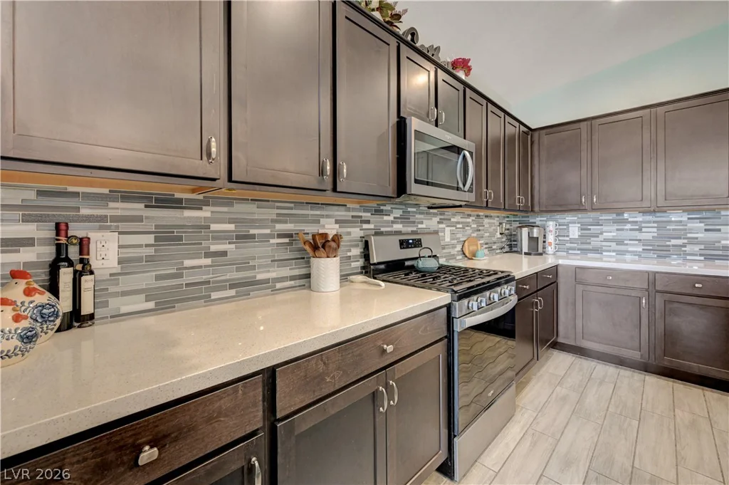 27 Red Sandstone, North Las Vegas, NV 89031