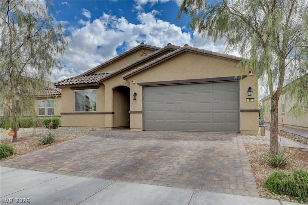 27 Red Sandstone, North Las Vegas, NV 89031