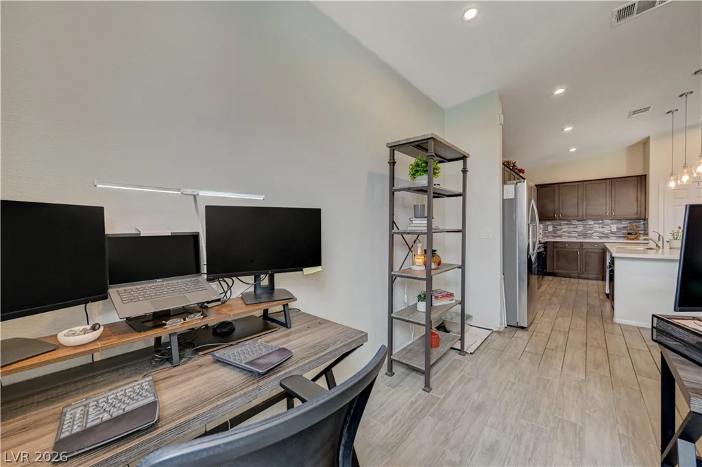27 Red Sandstone, North Las Vegas, NV 89031