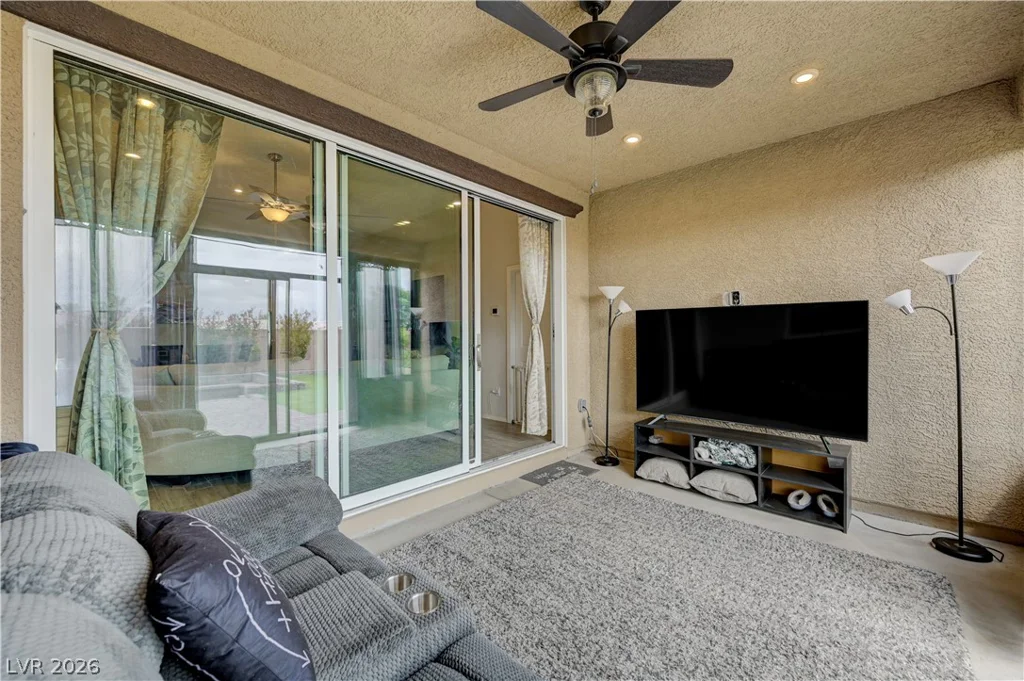 27 Red Sandstone, North Las Vegas, NV 89031