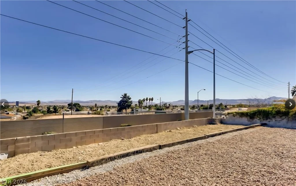 4181 Royalhill, Las Vegas, NV 89121