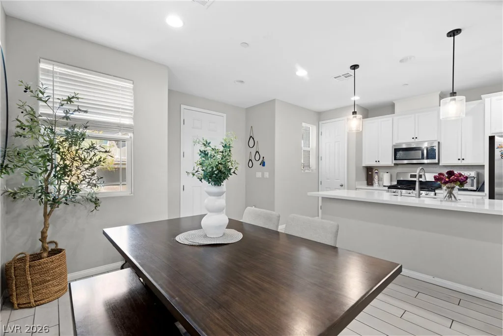 690 Cottonwood Hill, Henderson, NV 89011