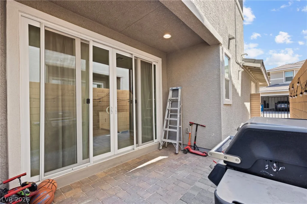 690 Cottonwood Hill, Henderson, NV 89011