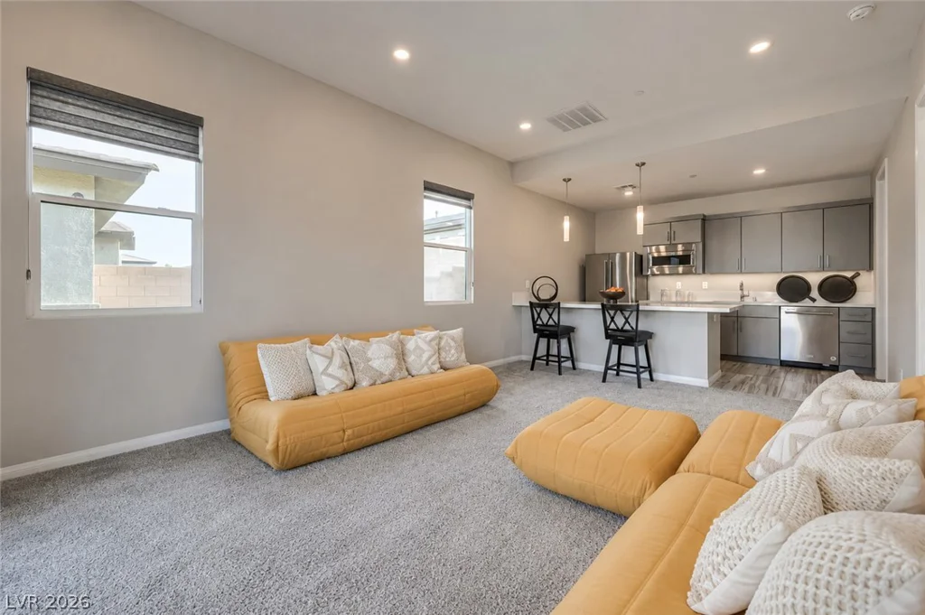 9520 Ponderay, Las Vegas, NV 89149