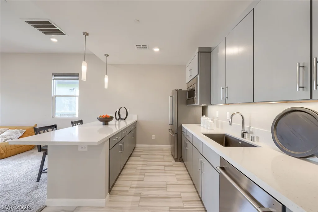 9520 Ponderay, Las Vegas, NV 89149