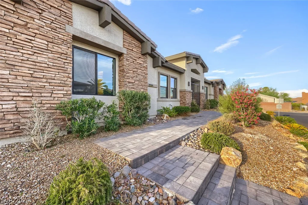 9520 Ponderay, Las Vegas, NV 89149