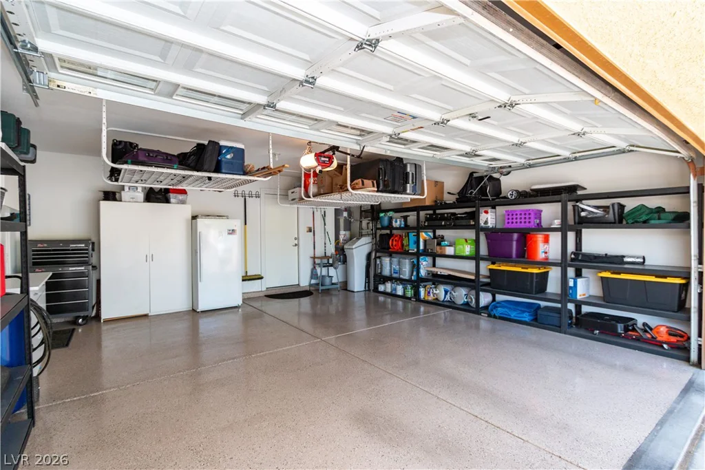 8391 Hollywood Hills, Las Vegas, NV 89178
