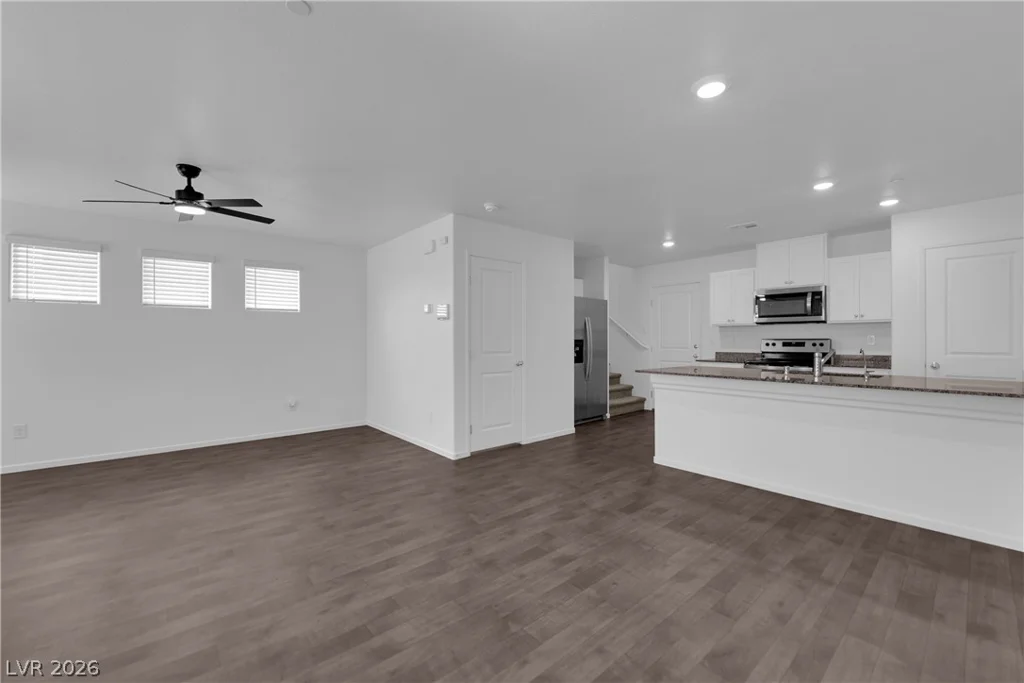 1114 Scarlet Sparrow, Henderson, NV 89011