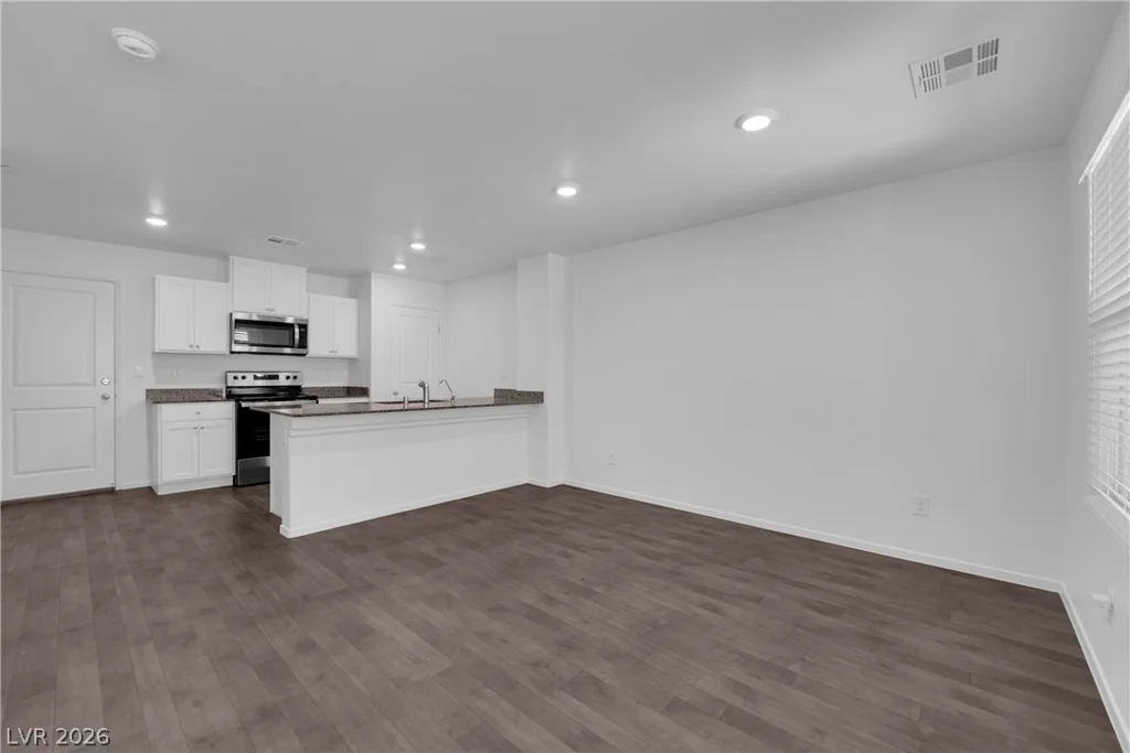 1114 Scarlet Sparrow, Henderson, NV 89011