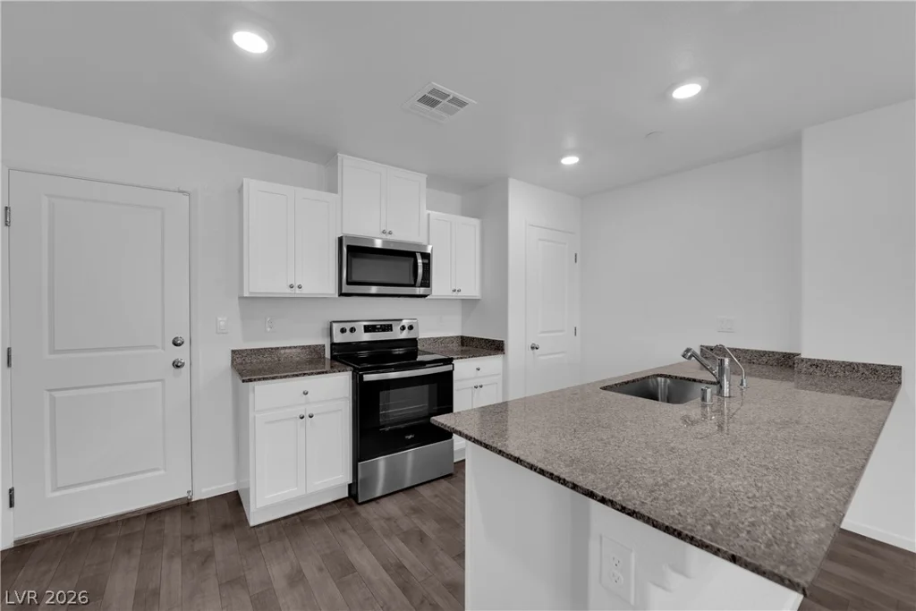 1114 Scarlet Sparrow, Henderson, NV 89011