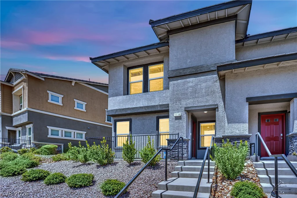 1114 Scarlet Sparrow, Henderson, NV 89011