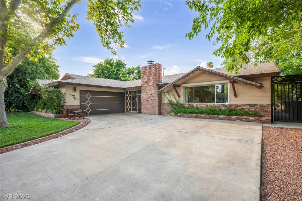2916 Colanthe, Las Vegas, NV 89102