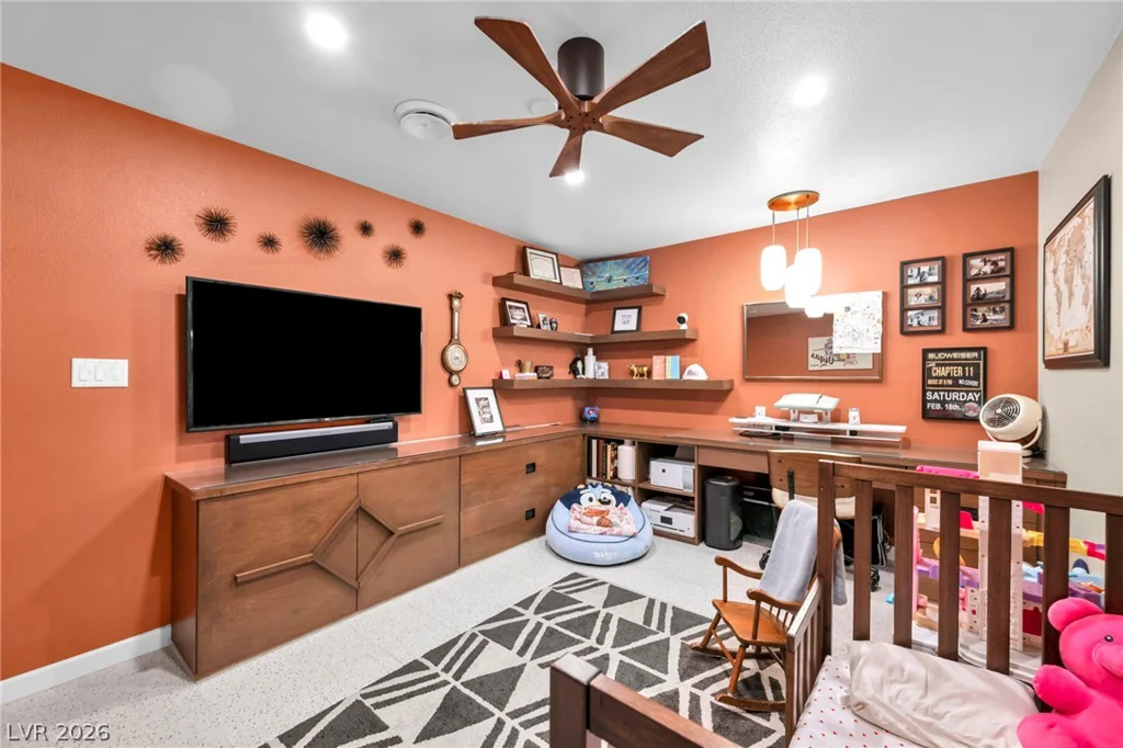 2916 Colanthe, Las Vegas, NV 89102