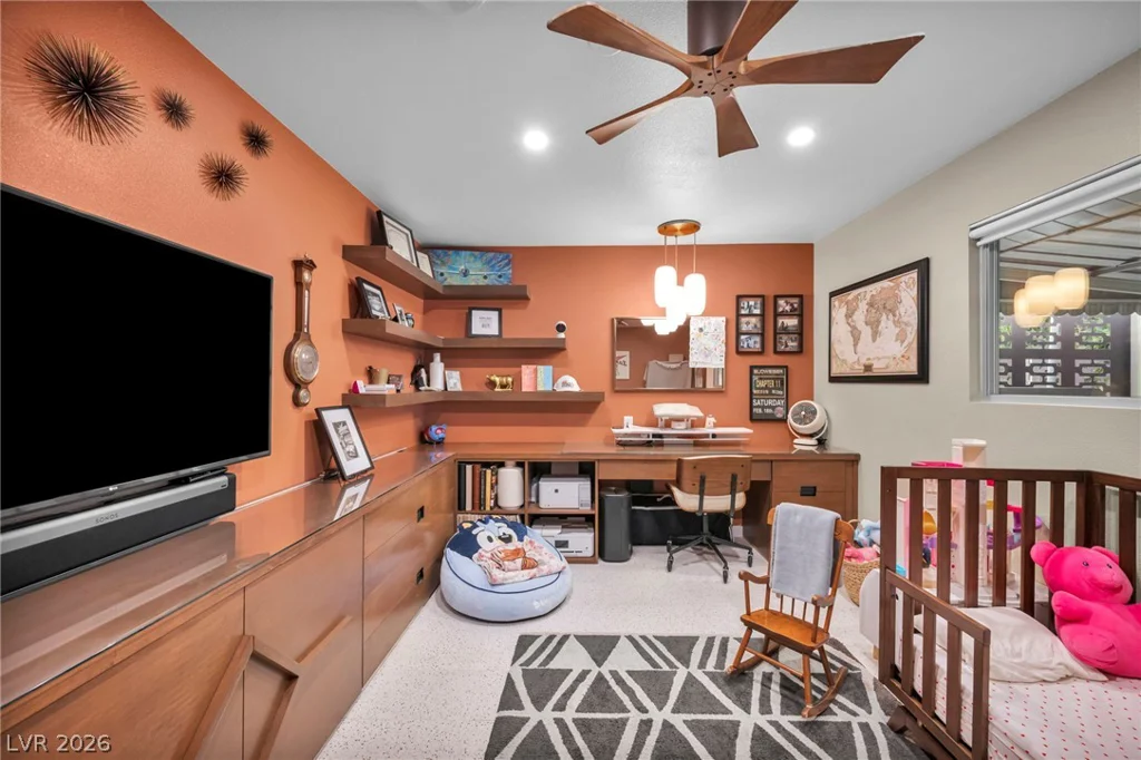 2916 Colanthe, Las Vegas, NV 89102