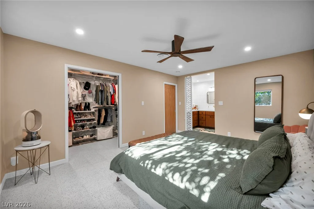 2916 Colanthe, Las Vegas, NV 89102