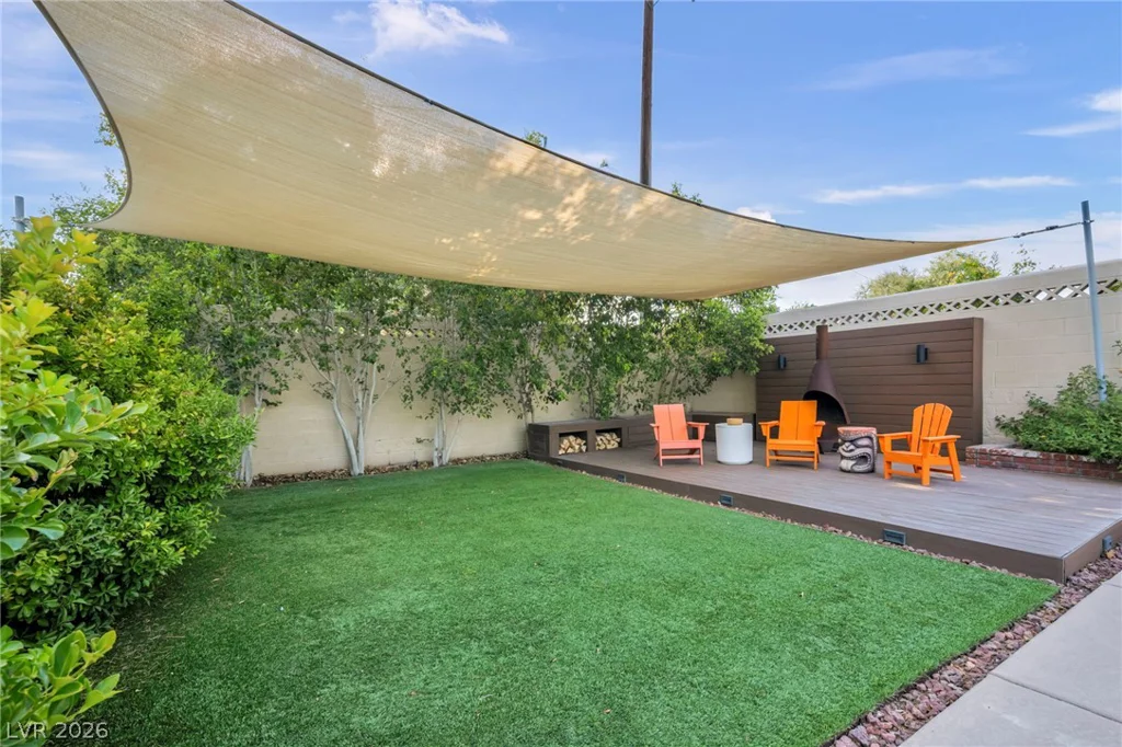 2916 Colanthe, Las Vegas, NV 89102