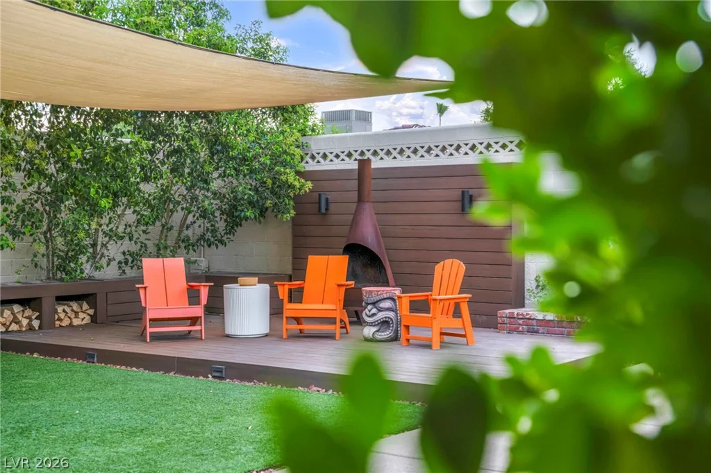 2916 Colanthe, Las Vegas, NV 89102