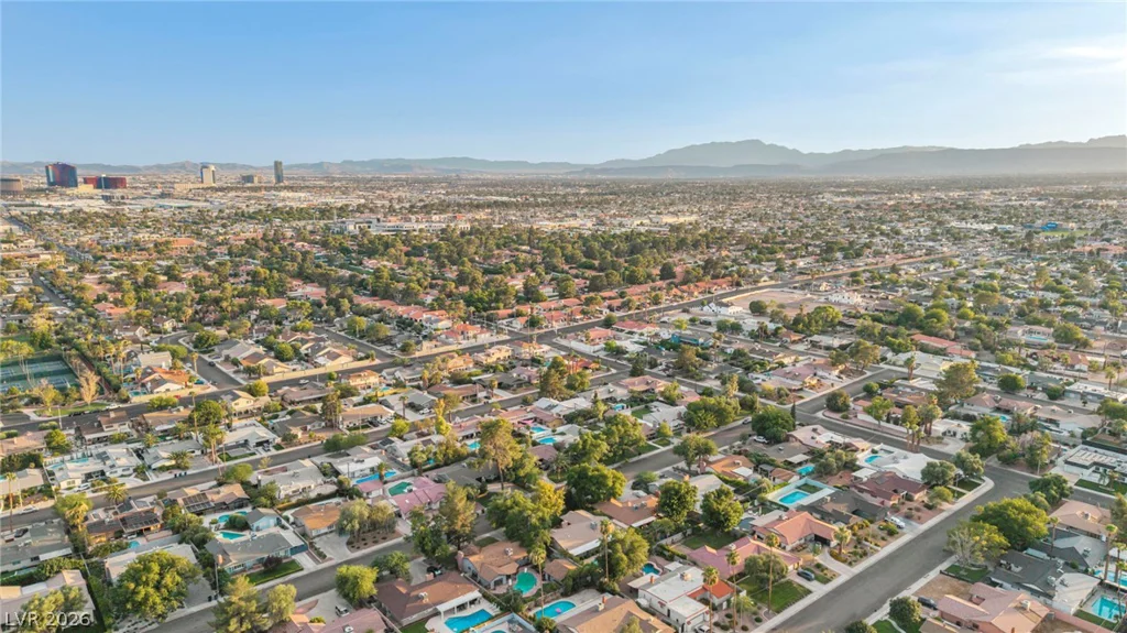 2916 Colanthe, Las Vegas, NV 89102