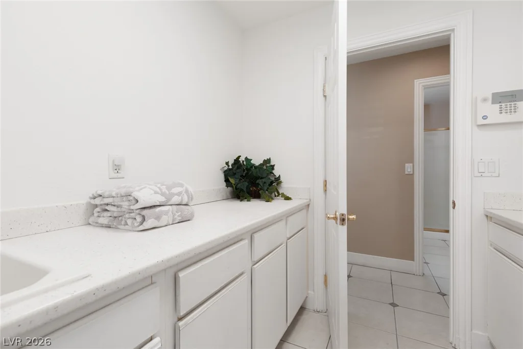 2635 Regency Cove, Las Vegas, NV 89121