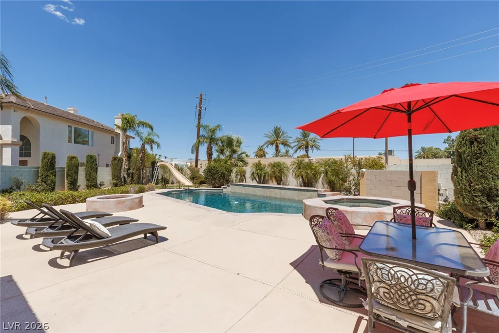 2635 Regency Cove, Las Vegas, NV 89121