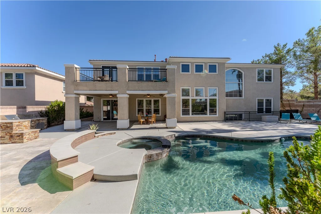8088 Dark Hollow, Las Vegas, NV 89117