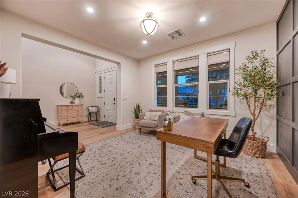 5571 Bethany Bend, Las Vegas, NV 89135