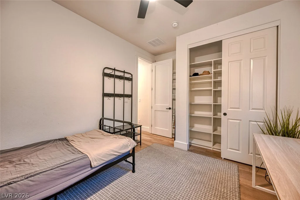 5571 Bethany Bend, Las Vegas, NV 89135