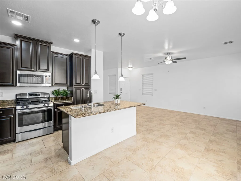 7373 Puddle Duck, Las Vegas, NV 89166