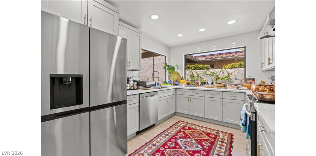 2120 Plaza Del Cerro, Las Vegas, NV 89102