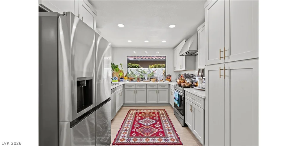 2120 Plaza Del Cerro, Las Vegas, NV 89102