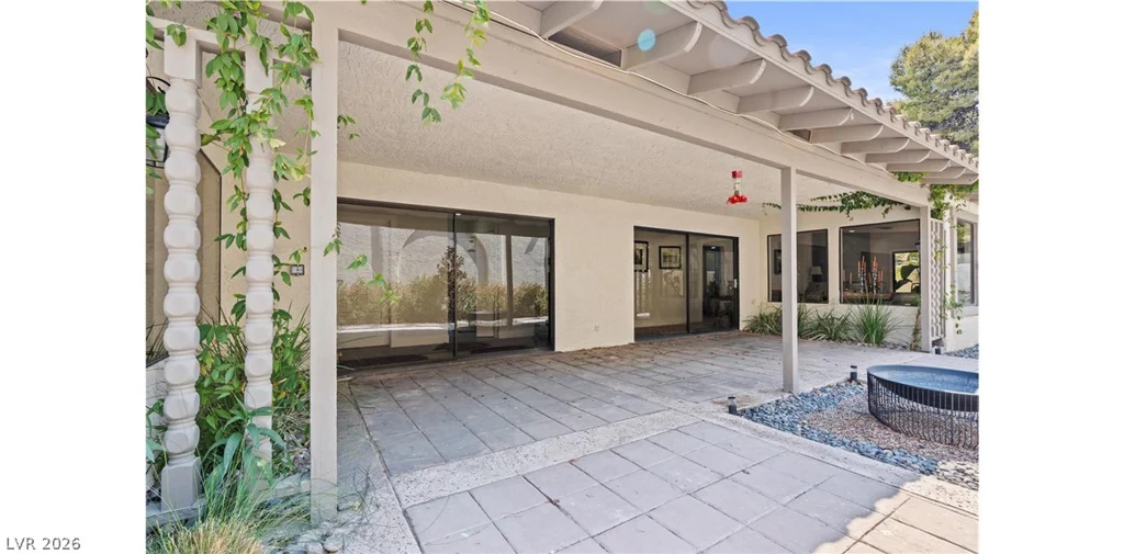 2120 Plaza Del Cerro, Las Vegas, NV 89102