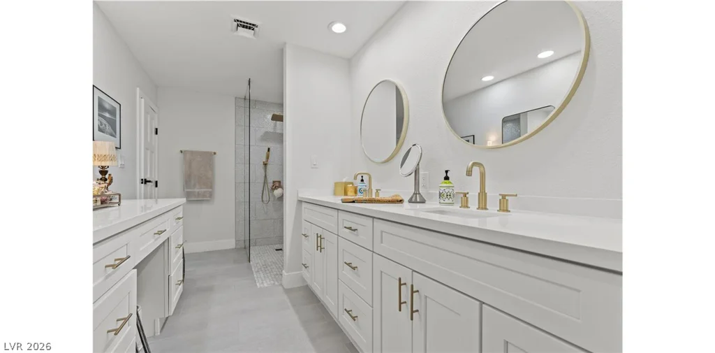 2120 Plaza Del Cerro, Las Vegas, NV 89102