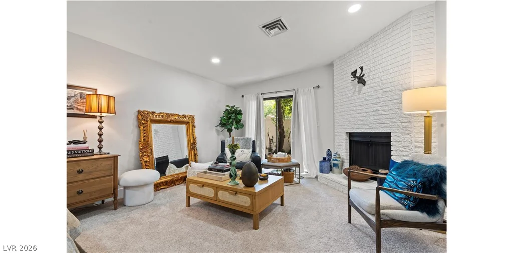 2120 Plaza Del Cerro, Las Vegas, NV 89102