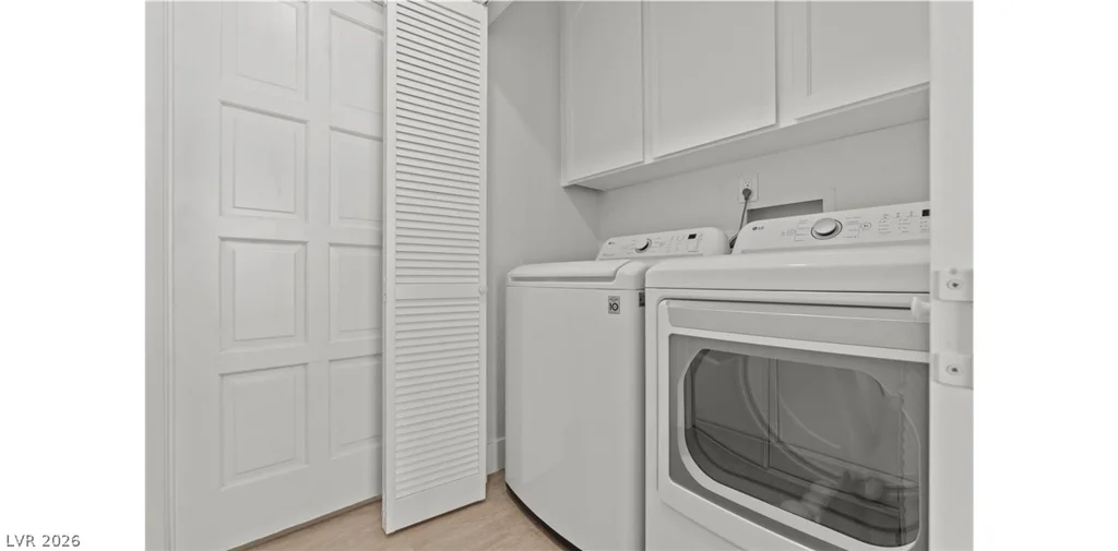 2120 Plaza Del Cerro, Las Vegas, NV 89102