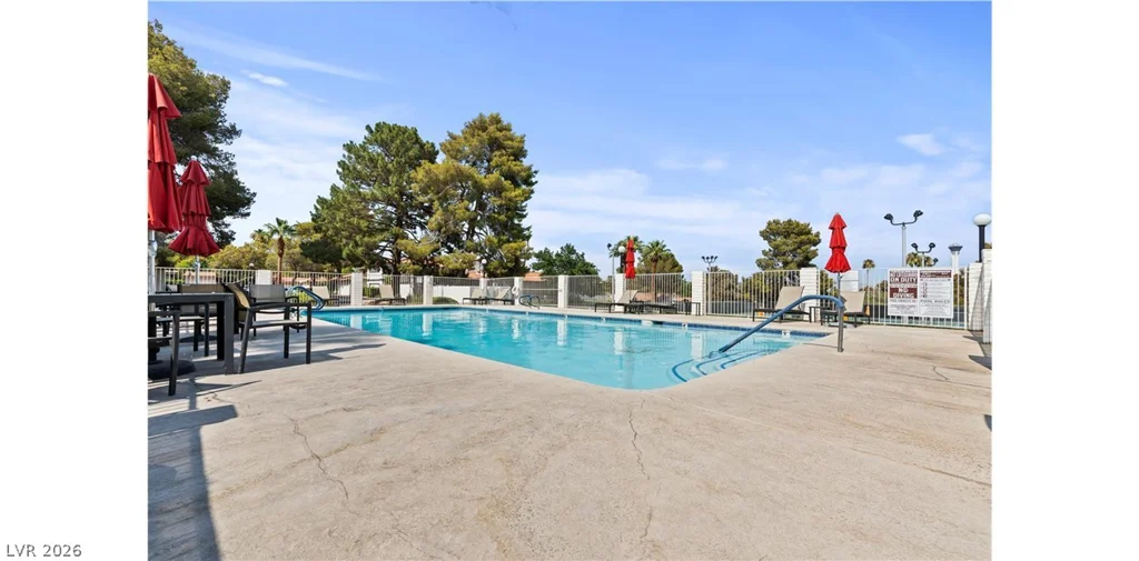 2120 Plaza Del Cerro, Las Vegas, NV 89102