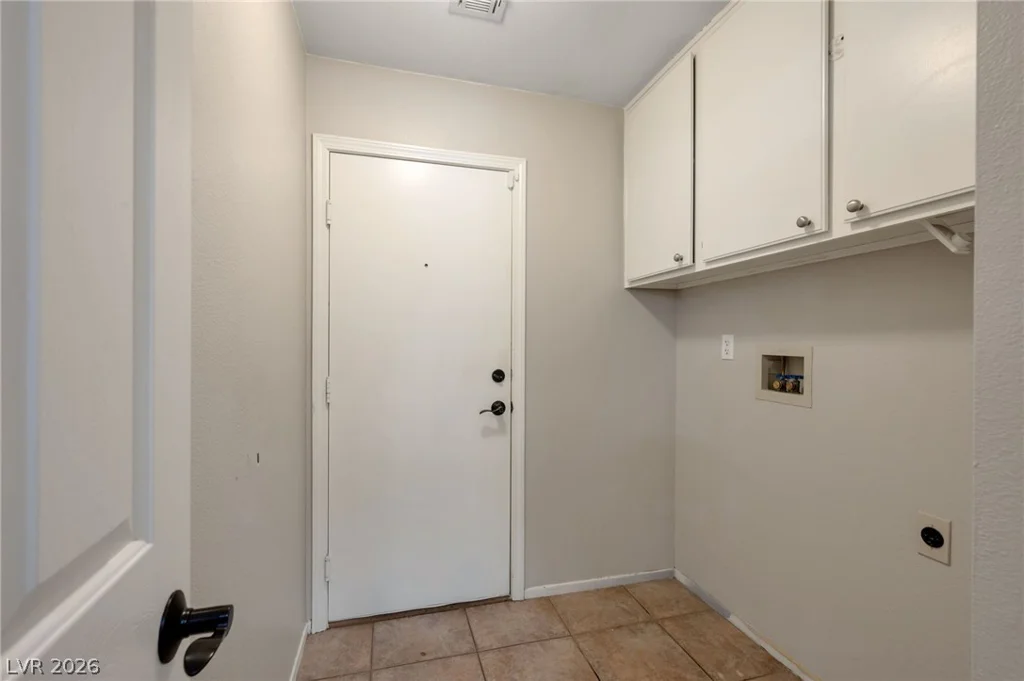 1705 Guthrie, Las Vegas, NV 89117