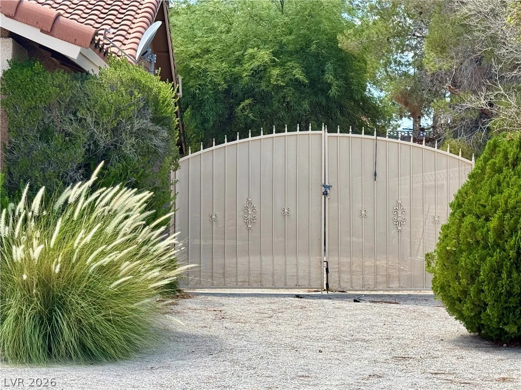 1705 Guthrie, Las Vegas, NV 89117