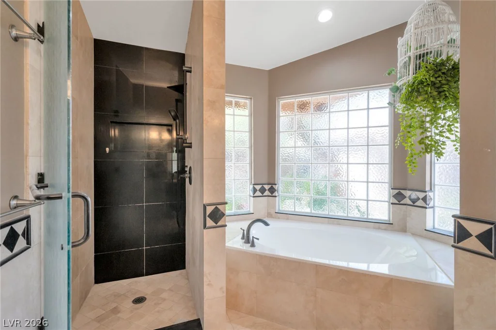 1705 Guthrie, Las Vegas, NV 89117