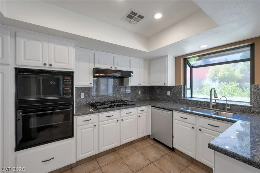 1705 Guthrie, Las Vegas, NV 89117