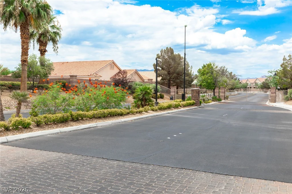 8779 Horizon Wind, Las Vegas, NV 89178