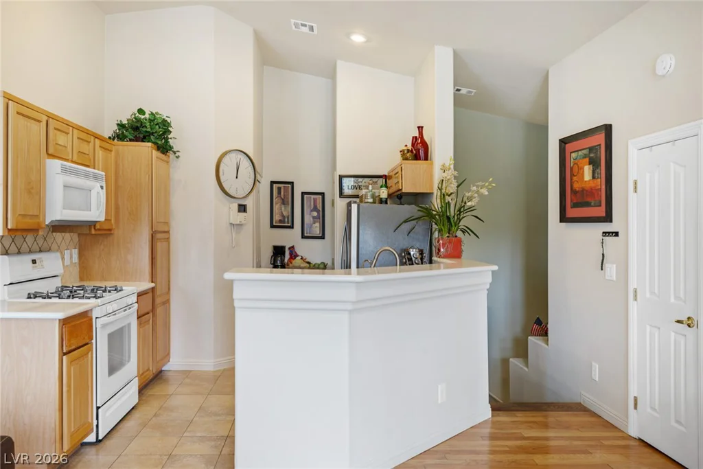8779 Horizon Wind, Las Vegas, NV 89178