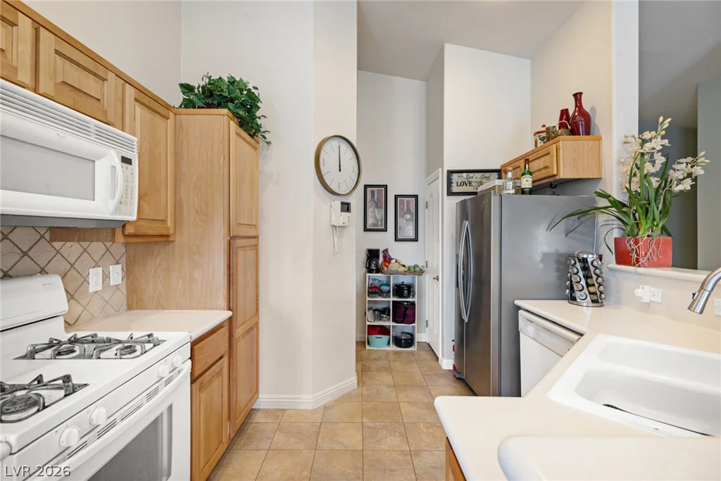 8779 Horizon Wind, Las Vegas, NV 89178