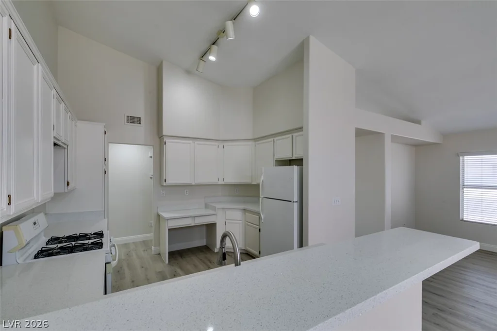 5316 Clouds Rest, Las Vegas, NV 89108