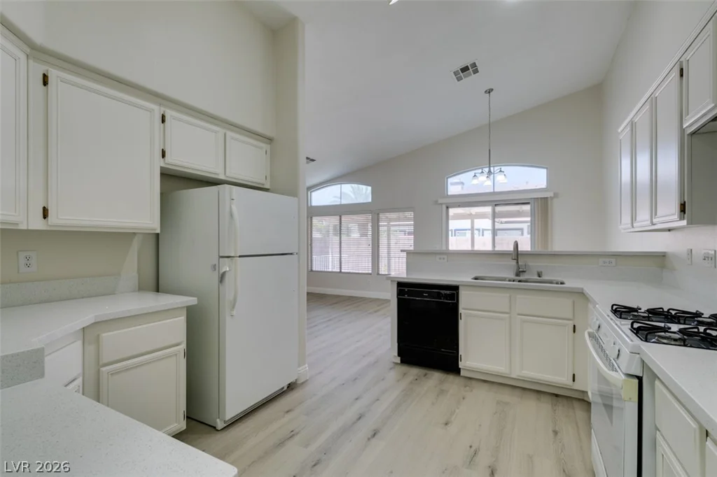 5316 Clouds Rest, Las Vegas, NV 89108